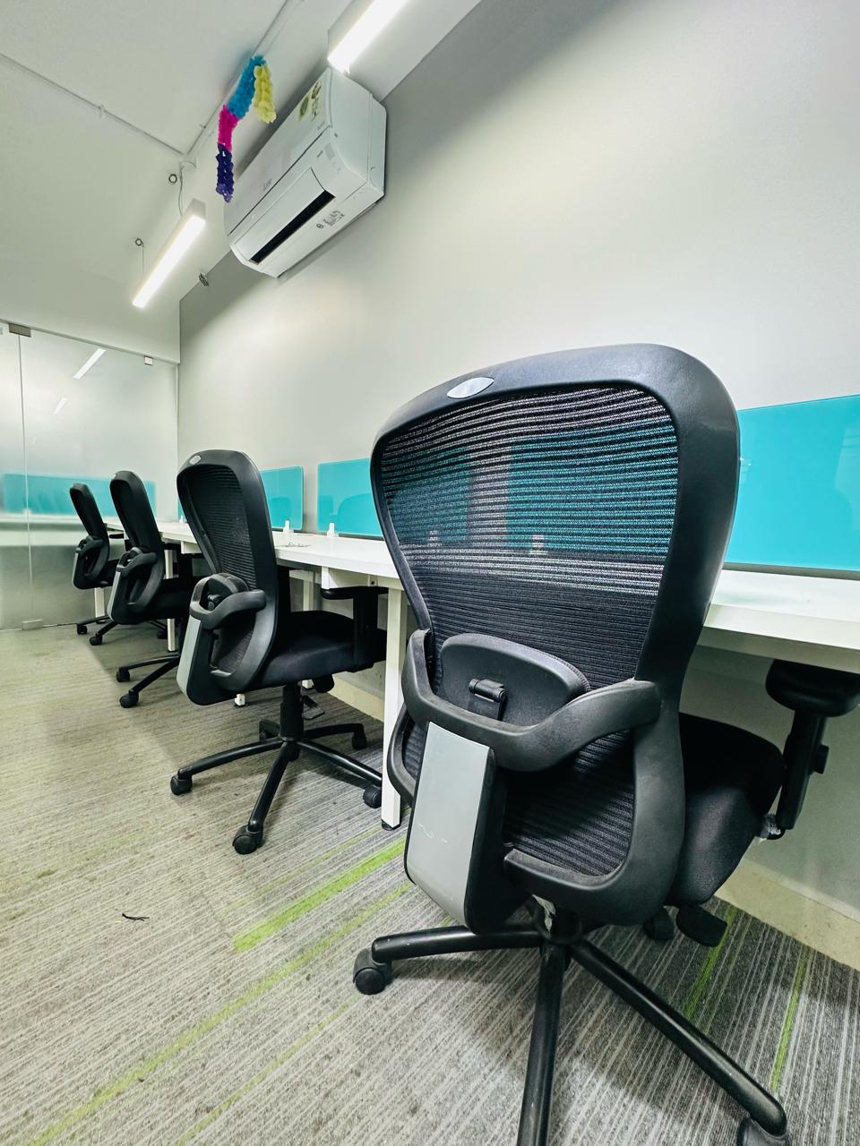 Walk in Workstation - Anna Nagar